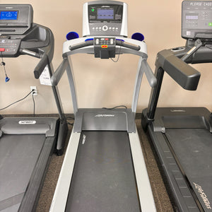 Life Fitness T5 Treadmill — [Display Model]